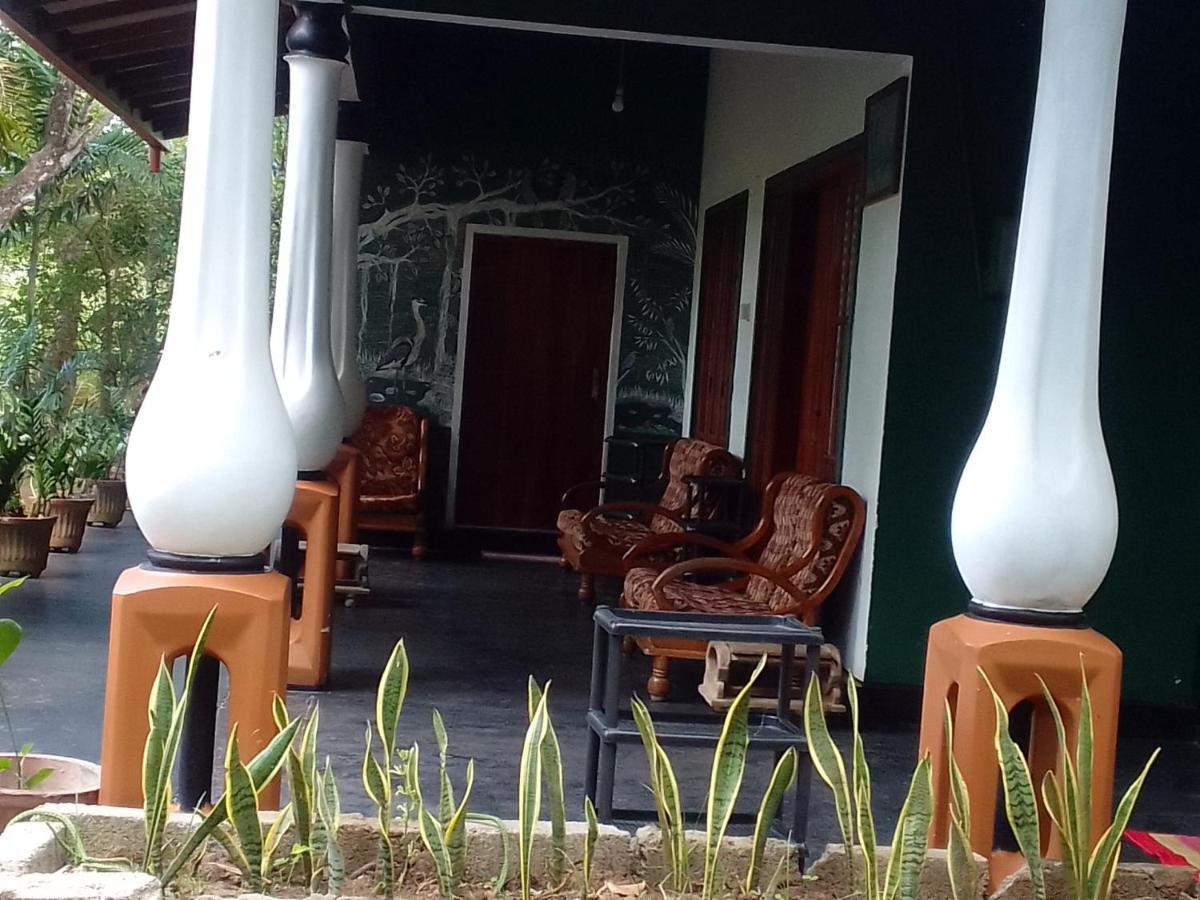 Sigiriya Village Home Stay & Private Room Exterior photo